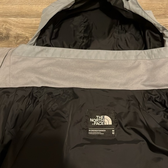 North Face Jacket - Picture 13 of 17